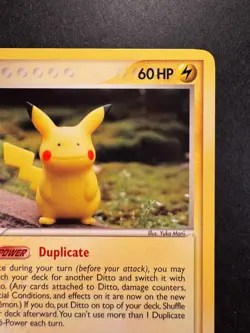 2005 Pokemon Ditto (Pikachu) 63/113 Ex Delta Species Non-Holo Regular. - Image 3