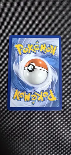 Pokemon TCG Sawk IR 130/086 - White Flare - Illustration Rare - NM - Image 5