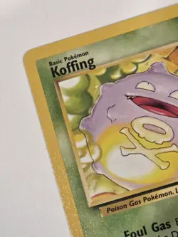 Koffing 51/102 Common Base Set Unlimited Pokemon NM Vintage - Image 5
