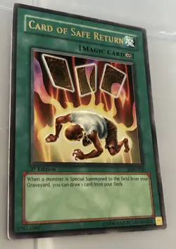 Yugioh Card of Safe Return (LON-029) Ultra Rare, 1st Edition NA English Vintage - Image 3