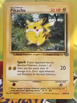 WOTC Pokemon TCG Pikachu Jungle Cmn Unlimited ENG 50HP 60/64 - Image 1
