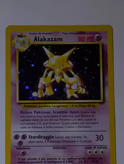 Pokemon Alakazam 1/102 Holo Italian Base Set WOTC Vintage Card - Image 4