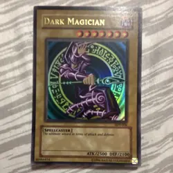 Yu-Gi-Oh! Dark Magician SDY-006 Starter Deck Yugi Ultra Rare Holo EN 2500/2100 - Image 1