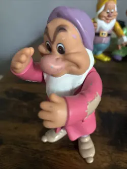 Lot of 7 VTG DISNEY Snow White's Seven Dwarfs Vinyl Posable 6” - Image 5