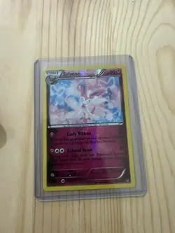 Sylveon 72/111 Rare Furious Fists Pokemon Reverse Holo Lightly Played - Image 1
