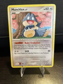 Munchlax Majestic Dawn Regular Card 68/100 - Image 1