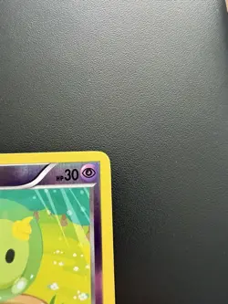 Solosis 55/114 Pokemon Card Black & White Reverse Holo Common - Image 4