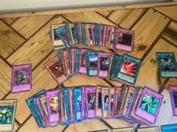 Mixed Bundle Vintage YU-GI-OH Cards- Shiny's- Blue Eyes White Dragon- Konami - Image 5