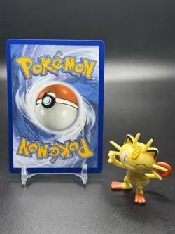 Eevee 205/264 Pokemon Swsh08: Fusion Strike Regular - NM - Image 2