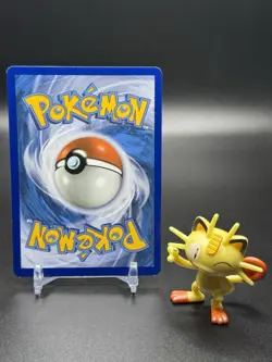 Eevee 49/68 Pokemon Hidden Fates Regular - LP - Image 2