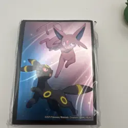 Pokemon TCG - Prismatic Evolutions Figure Collection Sleeves, Pin and Figurine - Image 4