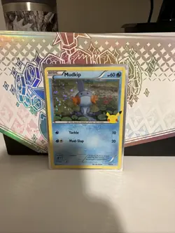 Mudkip 19/25 | 25th Anniversary McDonalds Promo 2021 Pokemon TCG Card | Holo - Image 1