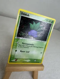 Pokemon TCG Oddish 68/101 Common Hidden Legends Reverse Holo Light play - Image 2