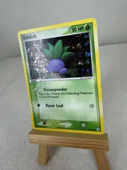 Pokemon TCG Oddish 68/101 Common Hidden Legends Reverse Holo Light play - Image 3