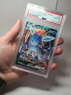 PSA 10 Glaceon VMAX #025 Eevee Heroes Japanese Pokemon 2021 - Image 1