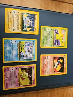 Pokemon TCG Neo Genesis 5× Cards No Duplicates - Image 1