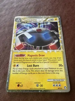Pokemon TCG Magnezone 96/102 HGSS Triumphant - Image 1