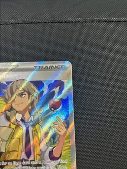Pokemon TCG Scarlet & Violet Arven Trainer Full Art Ultra Rare Holo Card 235/198 - Image 3