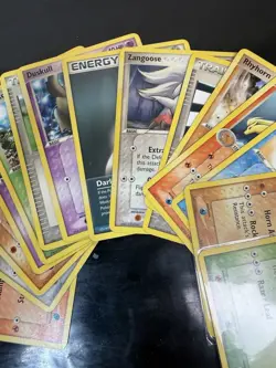 Pokemon TCG EX Emerald Card Lot – Vintage 2005 Bundle – – Mixed Condition - Image 3