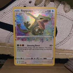Pokemon Rayquaza Amazing Rare Holo 138/185 Swsh04 Vivid Voltage Card English - Image 1