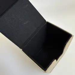 MTG Mana Flip Alcove Deck Box White 3rd Generation Plains Magnet Ultra Pro - Image 4