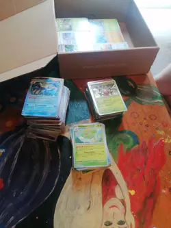 Pokemon 1250 card job lot - Image 4