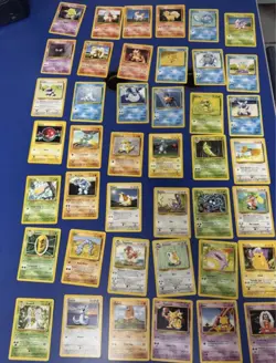 Pokemon base set lot - Image 1