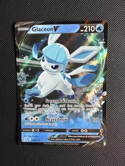 Glaceon V 40/203 - HOLO ULTRA RARE - Evolving Skies - NEAR MINT - Image 1