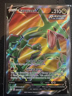 Pokemon Evolving Skies Rayquaza V Full Art Ultra Rare Holo 193/203 - Image 4