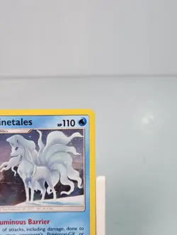 Alolan Ninetales 28/147 Rare Pokemon Burning Shadows Card - Image 3