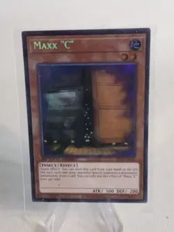 Near Mint Yugioh Maxx C - SBC2-ENI28 - Prismatic Secret Rare 1st Edition - Image 1