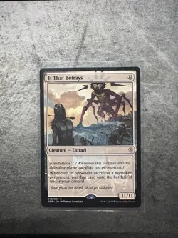 It That Betrays 043/080 DDP Rare Creature English 2015 - Image 1