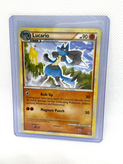 Lucario Unleashed 19/95 Pokemon Trading Card - Image 1