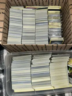 HUGE BOX of pokemon energy cards! mid era 2000s world championships bulk Z4 - Image 1