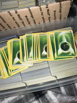HUGE BOX of pokemon energy cards! mid era 2000s world championships bulk Z4 - Image 4