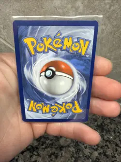 Pokemon TCG Snorlax 140/202 Sword Shield Holo NM - Image 2