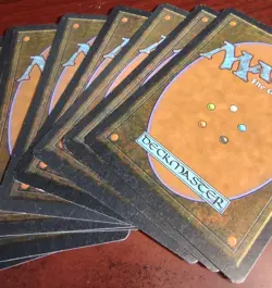 11 FOREST (Eyes) mtg LP-MP Unlimited Edition Basic Land Vintage Green Mana - Image 3