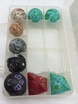 Bakugan Battle Pack With 9 Bakugan, 8 Metal Cards In Case - Image 5