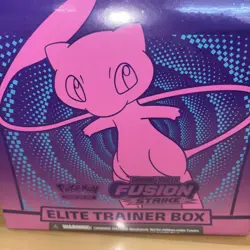 Nintendo Pokemon TCG: Sword & Shield Fusion Strike Elite Trainer Box 820650809330 - Image 1