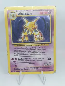 Alakazam 1/102 Holo Rare Base Set Unlimited 1999 WoTC Vintage Pokemon Card HP - Image 2