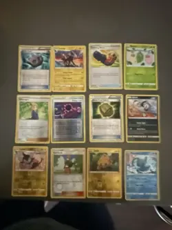 Pokemon 12 Card Lot - Image 1