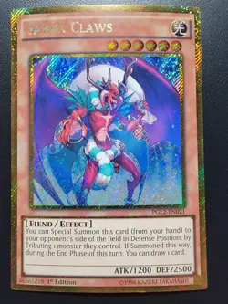 Santa Claws PGL2-EN021 Premium Gold: Return of the Bling 1st Edition Yu-Gi-Oh! - Image 1