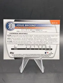 2025 Bowman Josue Briceno 1st Chrome Mojo Refractor (RC) Detroit Tigers - Image 2