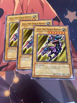 YUGIOH - GAIA THE FIERCE KNIGHT X3 - RP01 - COMMON - NM - Image 1