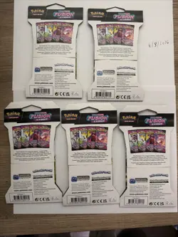 Pokemon TCG Sword & Shield Fusion Strike Sleeved Booster Pack- Lot of (5) Sealed - Image 2