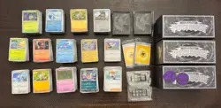 1600+ Eng Pitch Black POKEMON Bulk Lot C/UC/RARE Holo & Rev Holo NM - Image 1