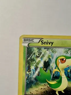 Snivy (Cosmos Holo) 001/114 Black & White Pokemon HP - Image 2