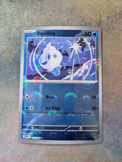Pokemon Vanillite Poke Ball Reverse Holo Crimped Error Card White Flare - NM - Image 1