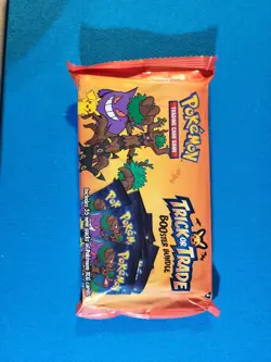Pokemon Trick or Trade BOOster Bundle 35 Mini Packs Halloween Sealed New - Image 1