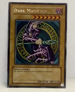 2002 Yugioh DDS-002 Dark Duel Stories Promo Dark Magician Prismatic Secret Rare - Image 1
